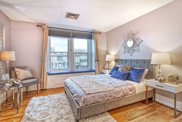 $1,180,000 | 356 Marlborough Street, Unit 4, Boston, MA 02115