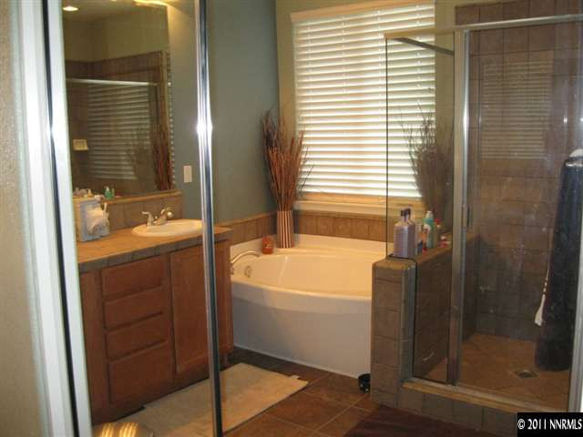 7280 Provence Circle Reno, NV 89523 - Photo 8 of 13 Photo 8