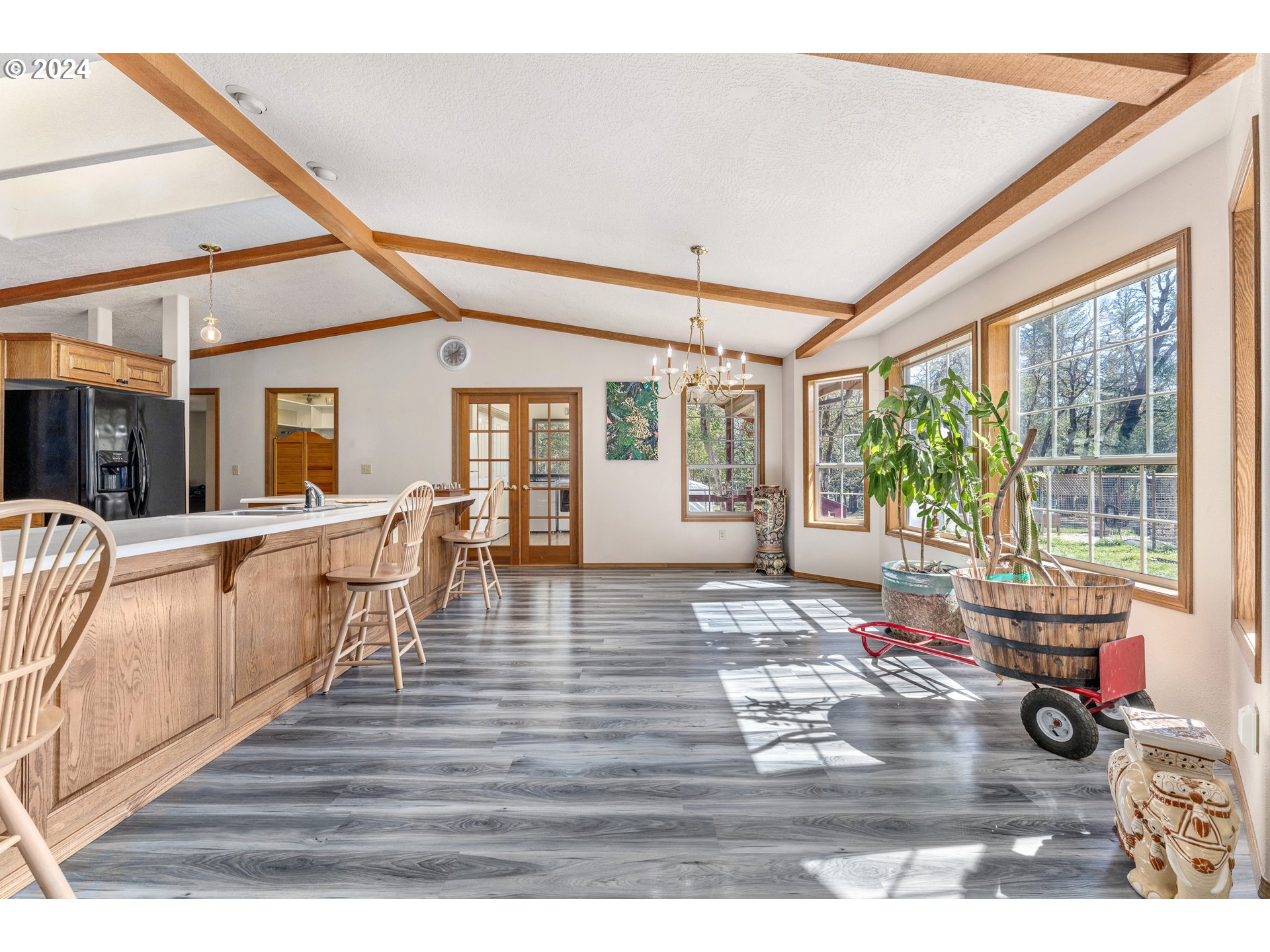 1587 Kincaid Road Williams, OR 97544 - Photo 34 of 44 Gallery Image 34
