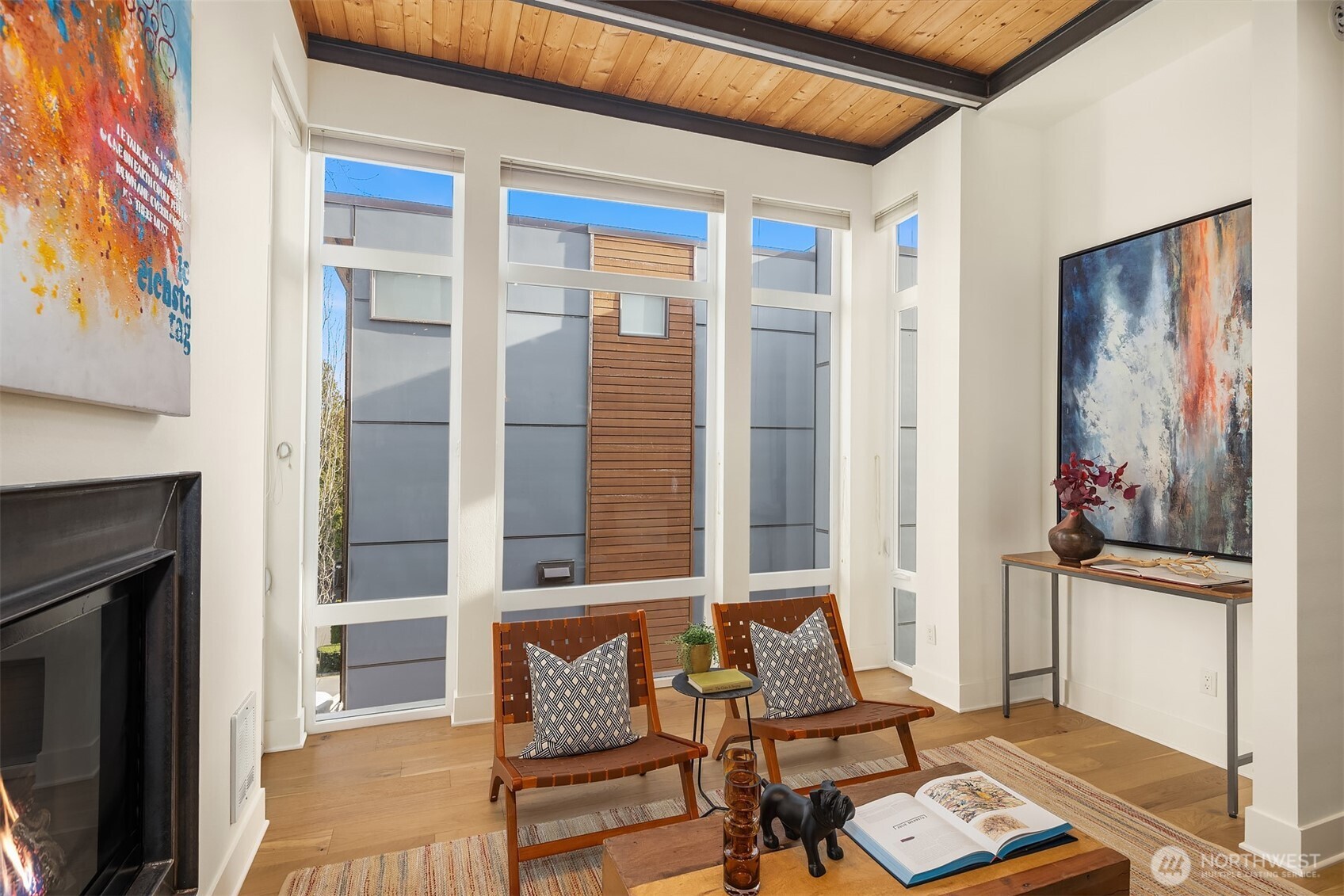 2635 22nd Avenue West, Unit B Seattle, WA 98199 - Photo 13 of 29