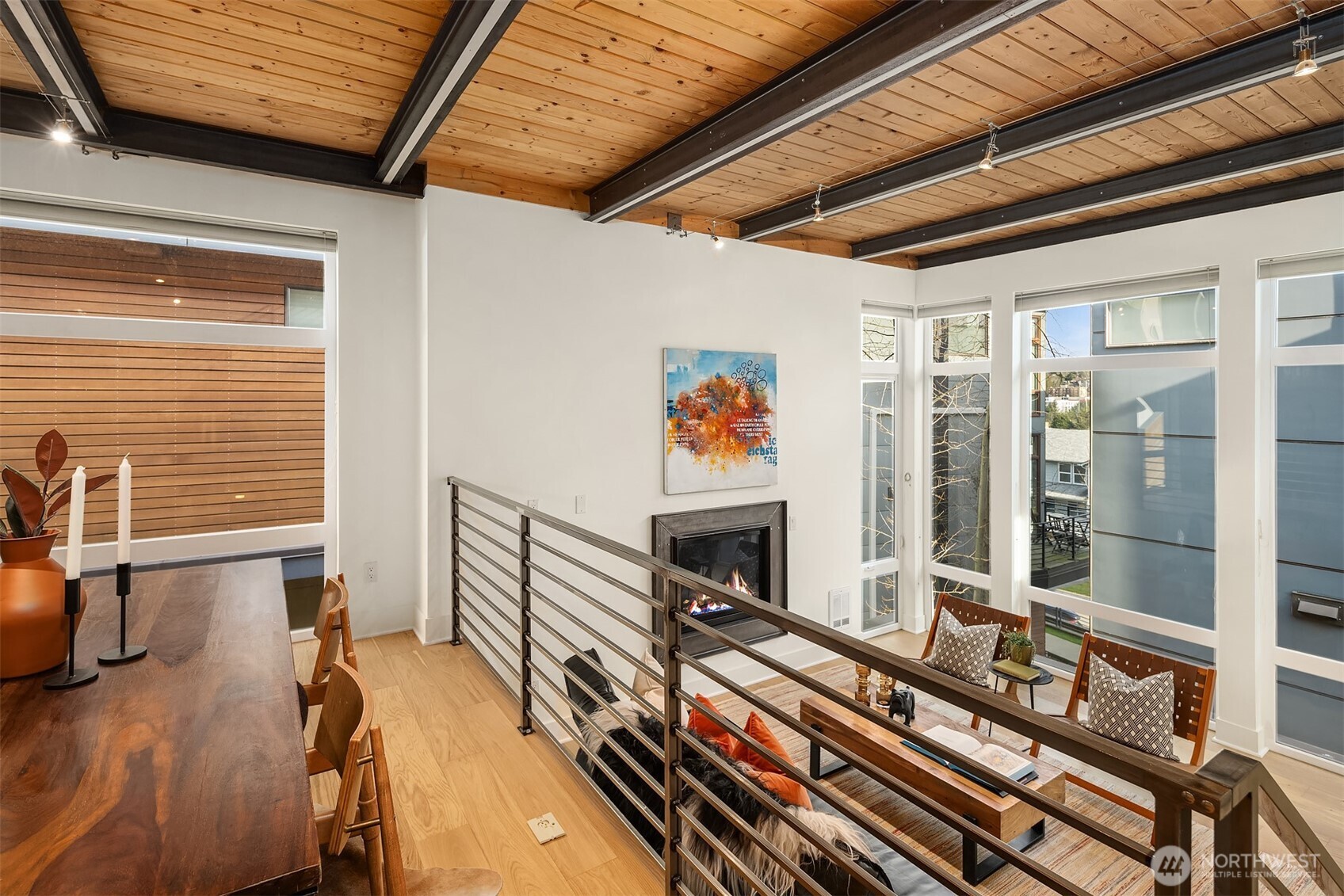 2635 22nd Avenue West, Unit B Seattle, WA 98199 - Photo 14 of 29