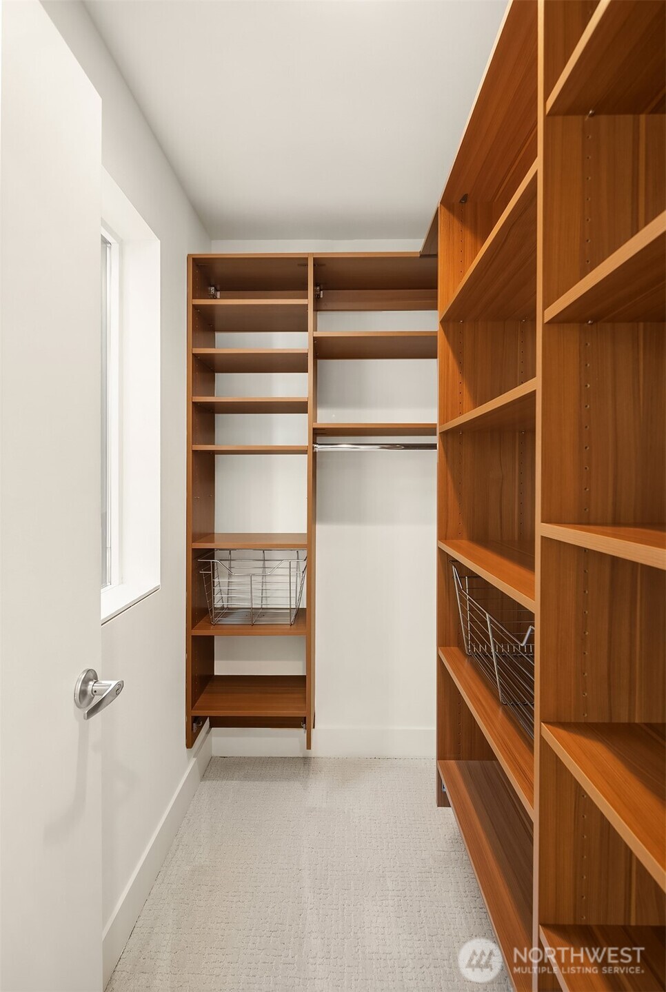 2635 22nd Avenue West, Unit B Seattle, WA 98199 - Photo 25 of 29