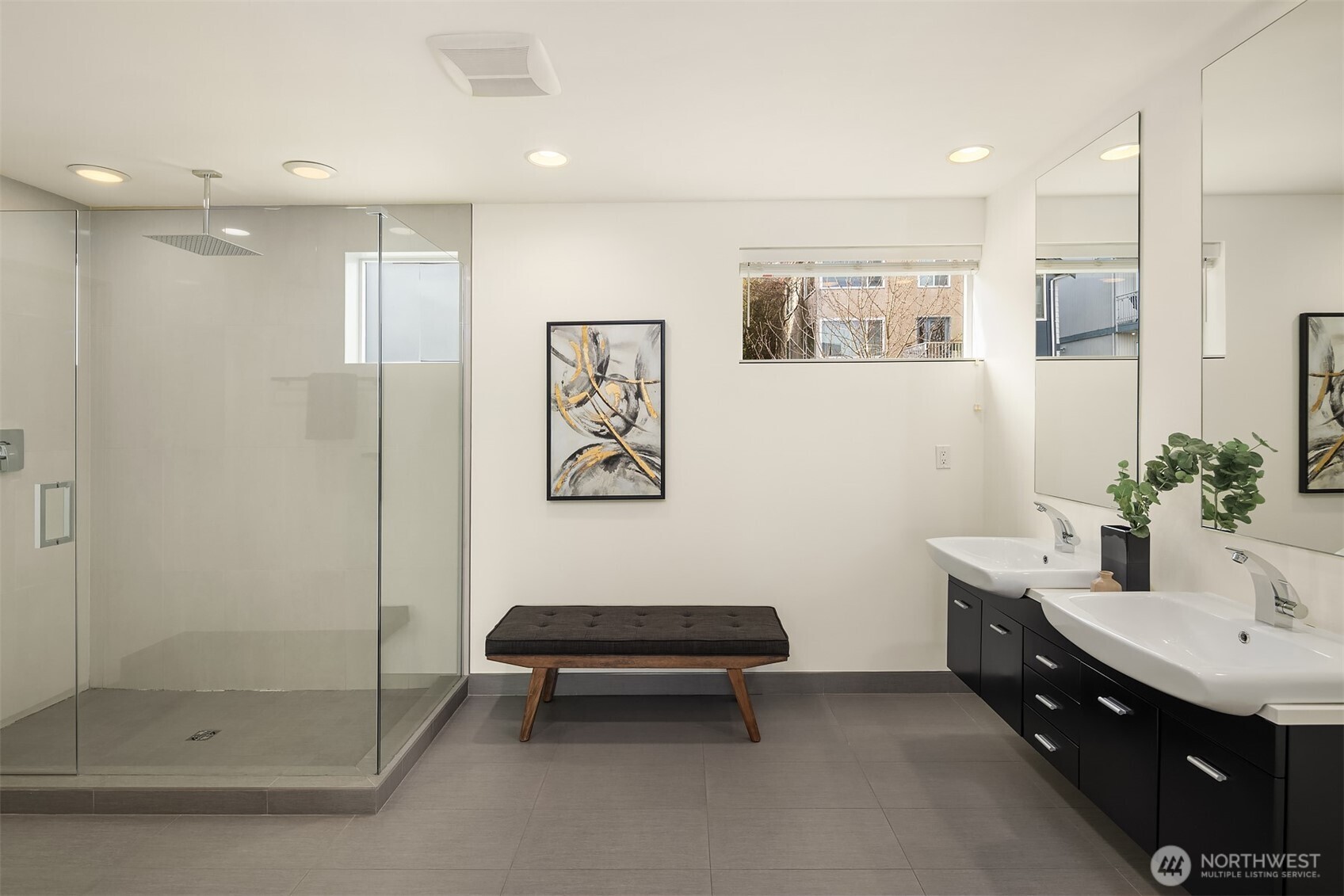 2635 22nd Avenue West, Unit B Seattle, WA 98199 - Photo 7 of 29