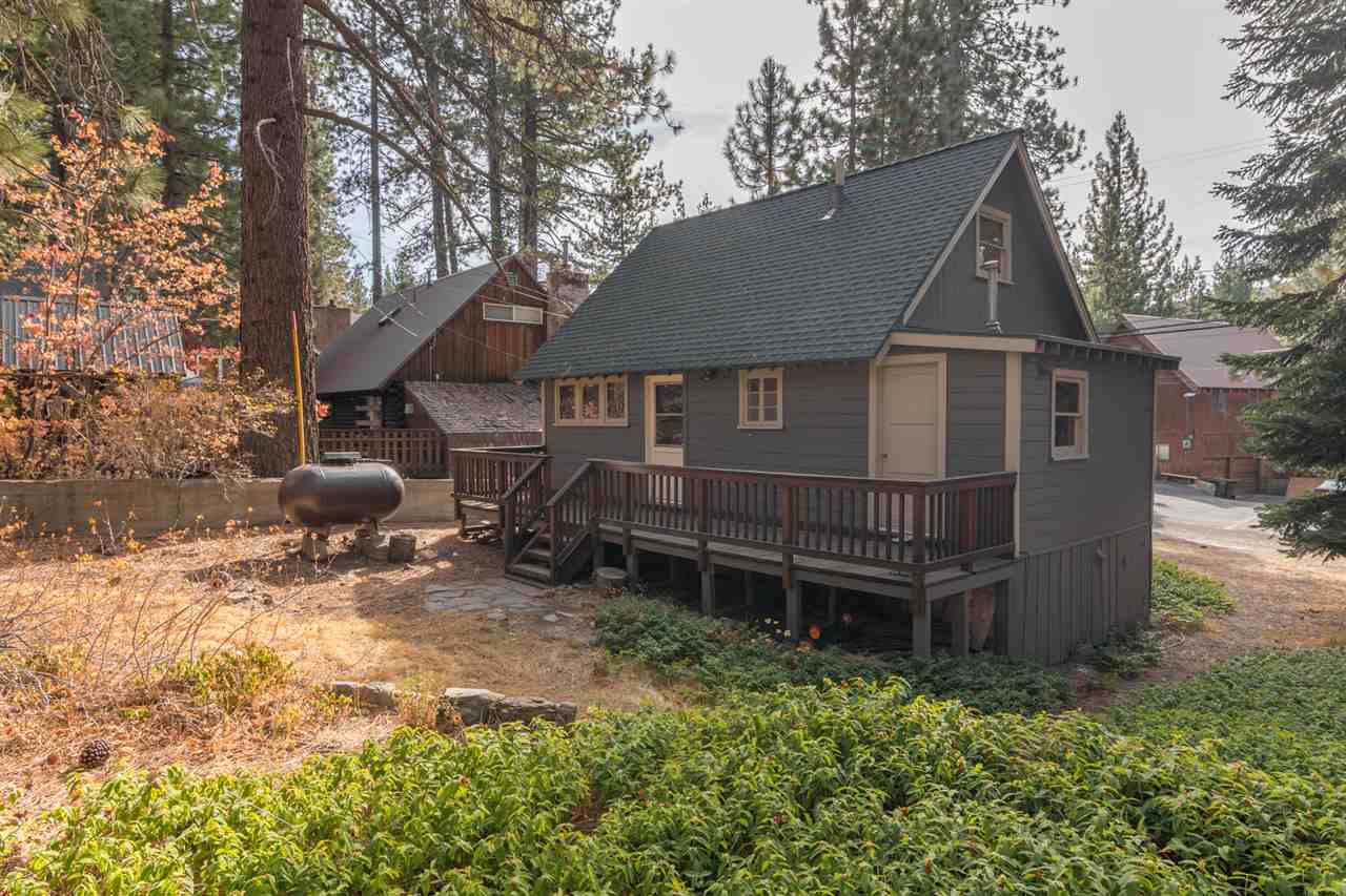 13604 Moraine Road Truckee, CA 96161 - Photo 12 of 14