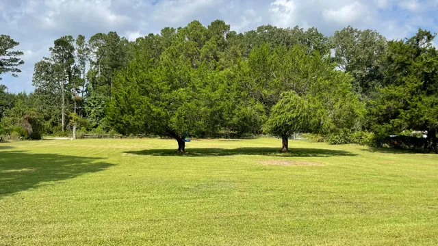 $250,000 | 10 Huspah Court North, Seabrook, SC 29940