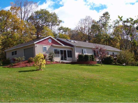 102 Wilcox Road Arlington, VT 05250 - Photo 1 of 1 Gallery Image 1