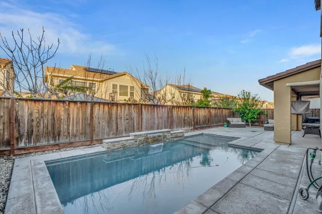 $1,125,000 | 263-263 East Vita Avenue, Mountain House, CA 95391