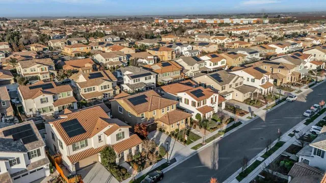 $1,125,000 | 263-263 East Vita Avenue, Mountain House, CA 95391