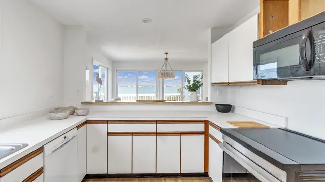 $55,000 | 552 Dune Road, Westhampton, NY 11978