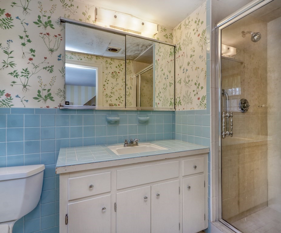 90 Cherry Brook Road Weston, MA 02493 - Photo 19 of 31