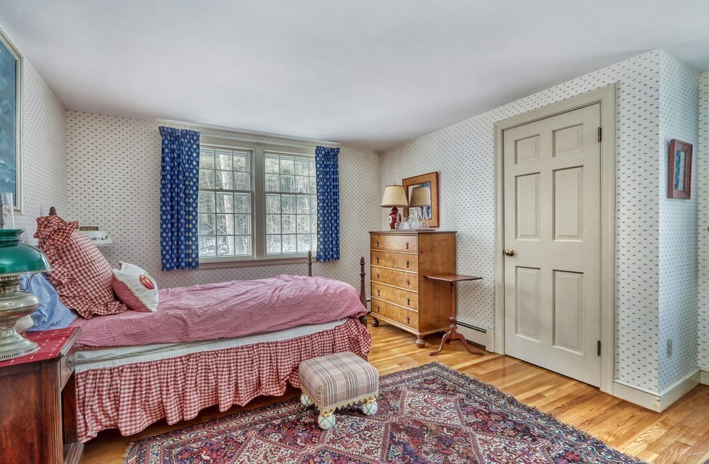 90 Cherry Brook Road Weston, MA 02493 - Photo 23 of 31