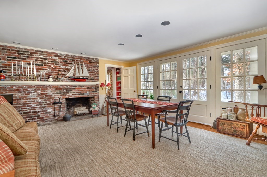 90 Cherry Brook Road Weston, MA 02493 - Photo 3 of 31