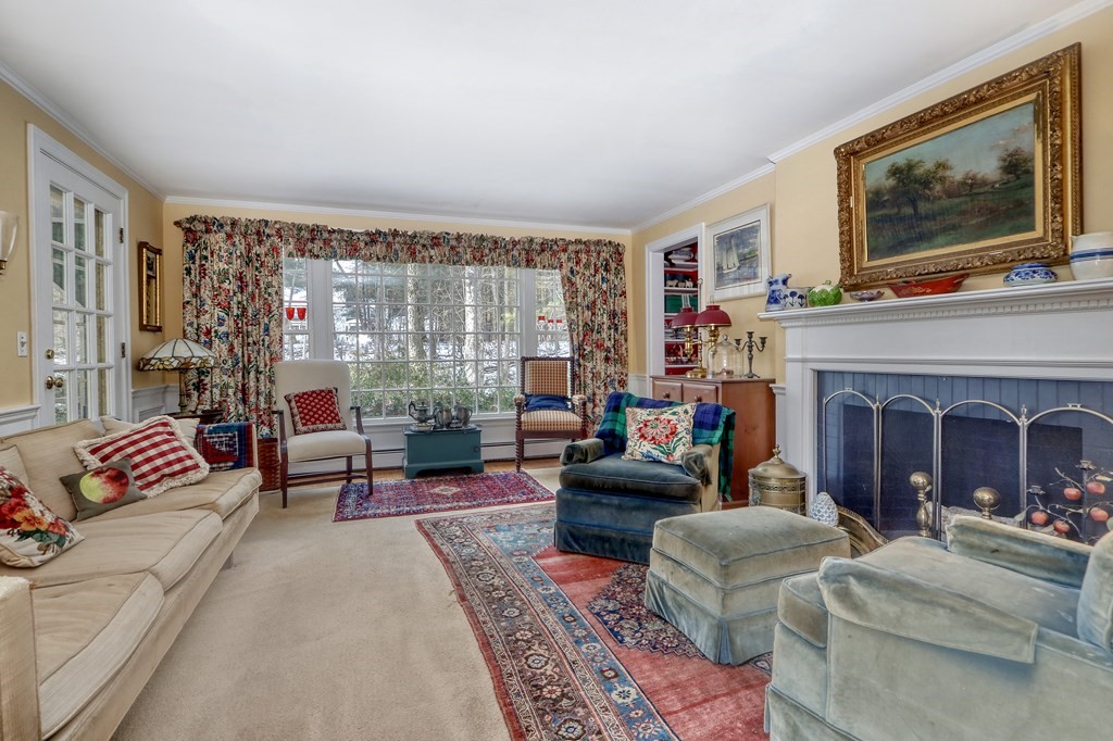 90 Cherry Brook Road Weston, MA 02493 - Photo 8 of 31