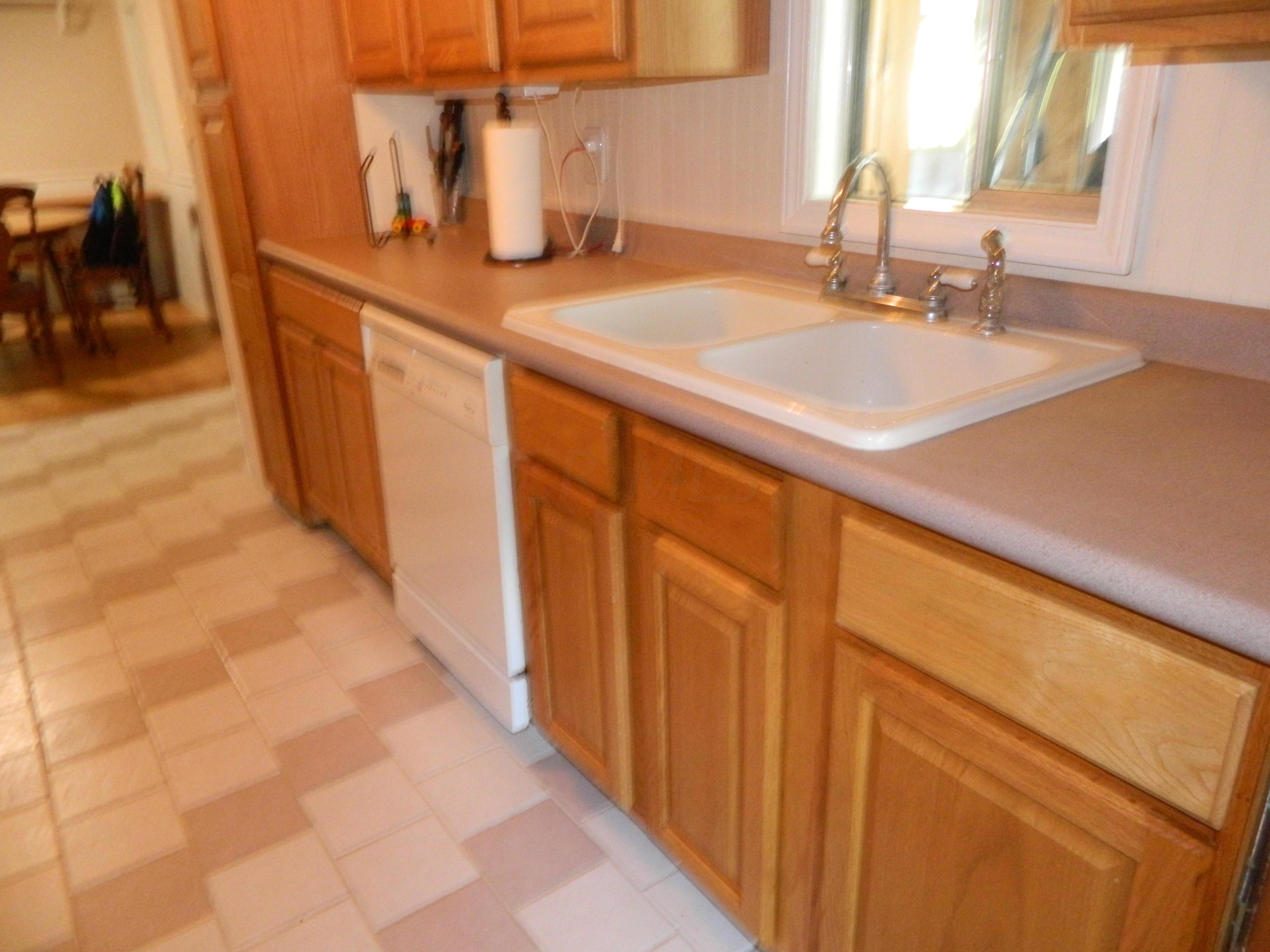 4177 Lake Road London, OH 43140 - Photo 8 of 20