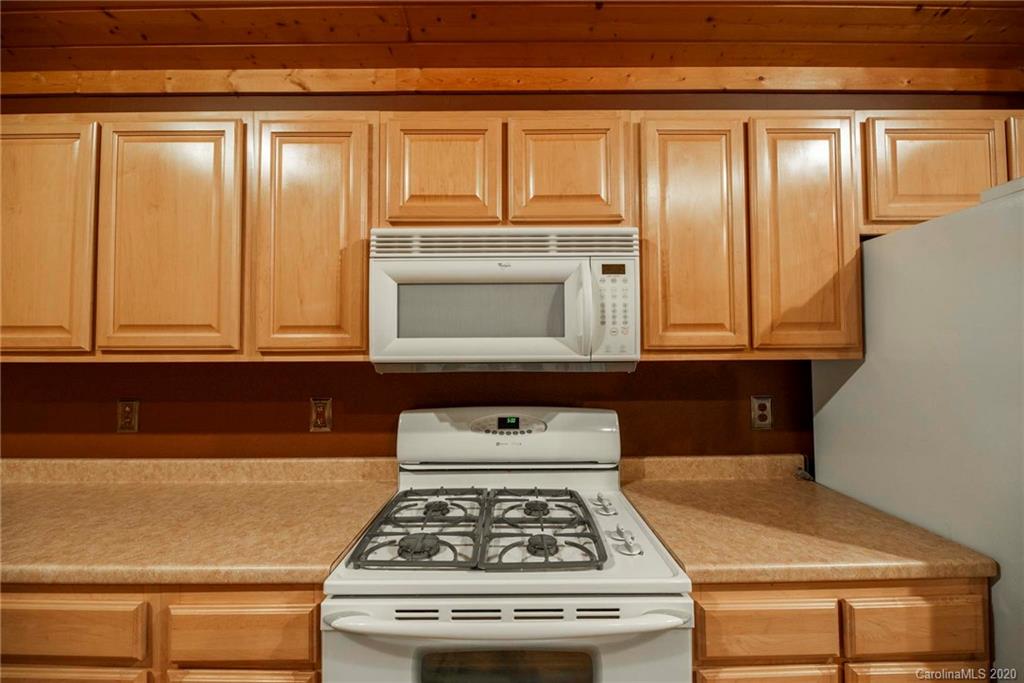 563 Line Runner Ridge Road Rosman, NC 28772 - Photo 17 of 35 Gallery Image 17