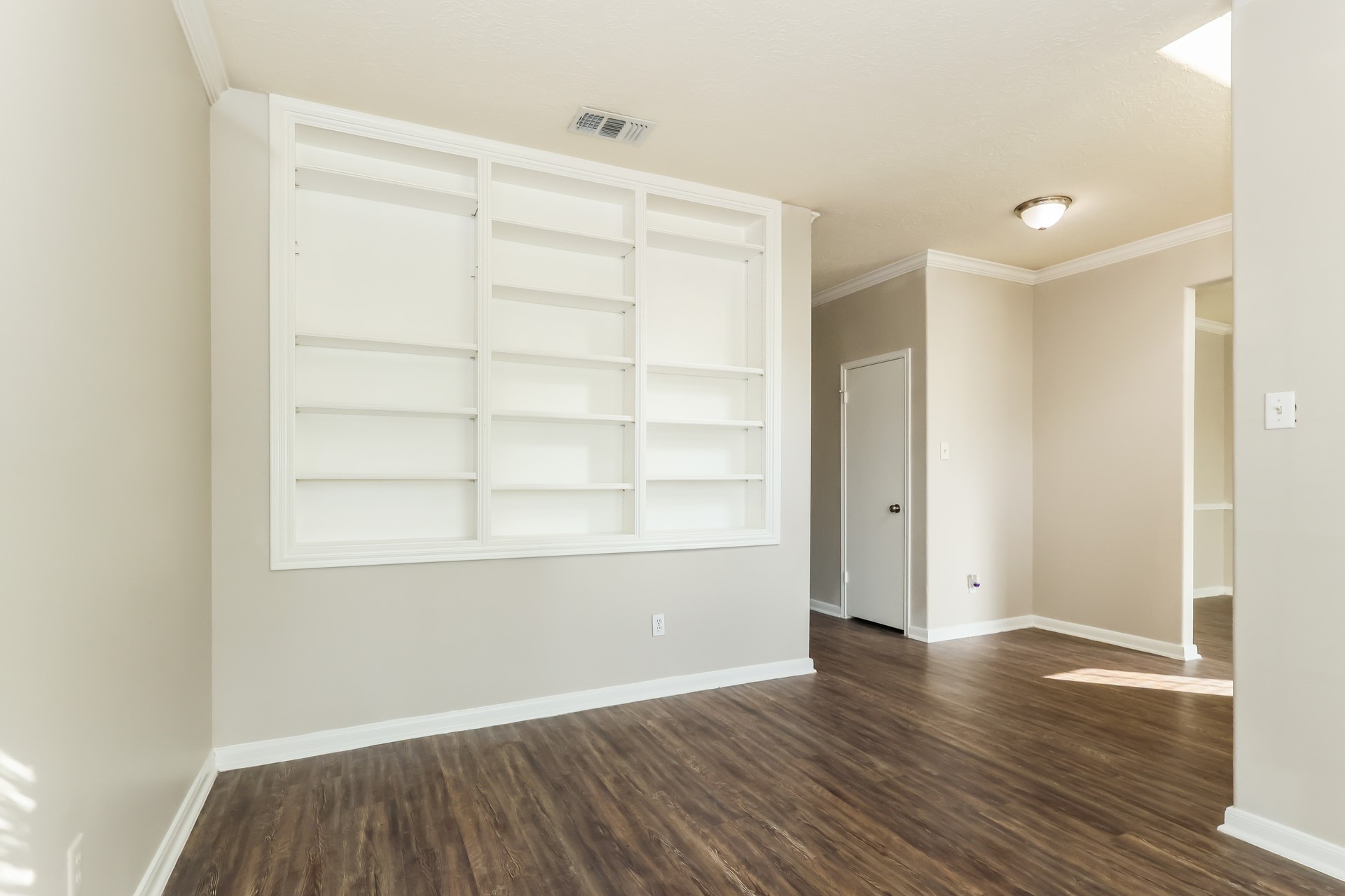 9131 Landry Boulevard Spring, TX 77379 - Photo 8 of 18