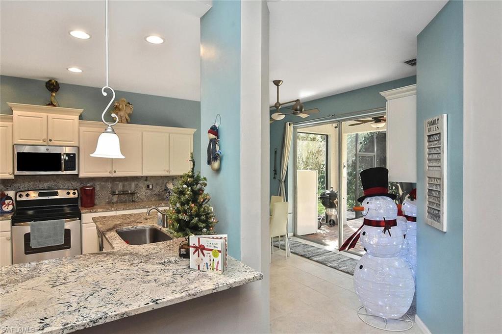 12894 Ivory Stone Loop Fort Myers, FL 33913 - Photo 12 of 50