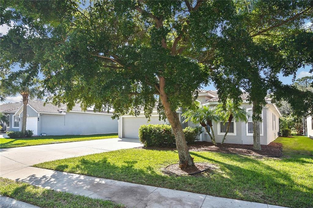 12894 Ivory Stone Loop Fort Myers, FL 33913 - Photo 8 of 50