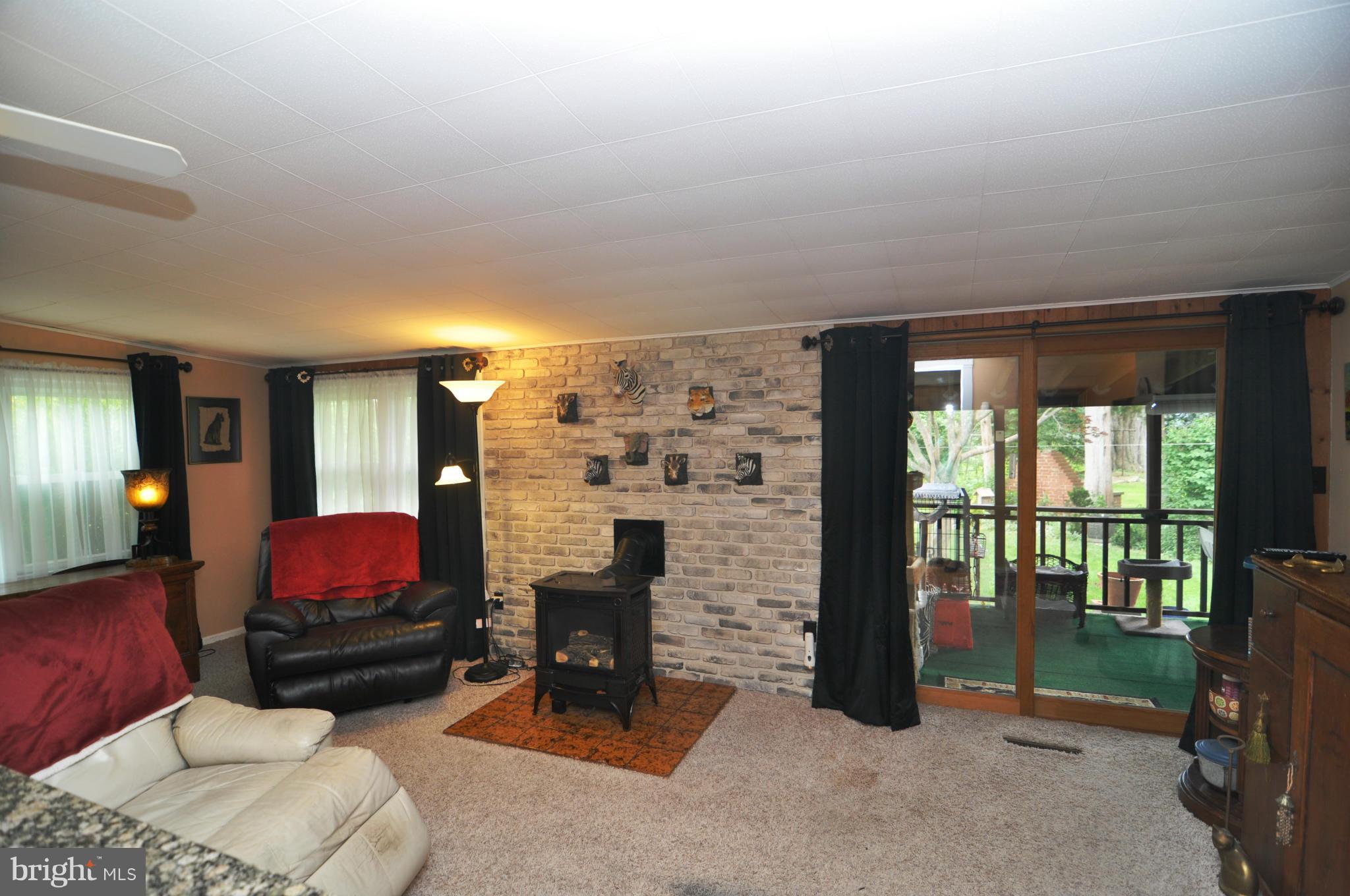 1926 Griffith Road Falls Church, VA 22043 - Photo 11 of 29 Family Room