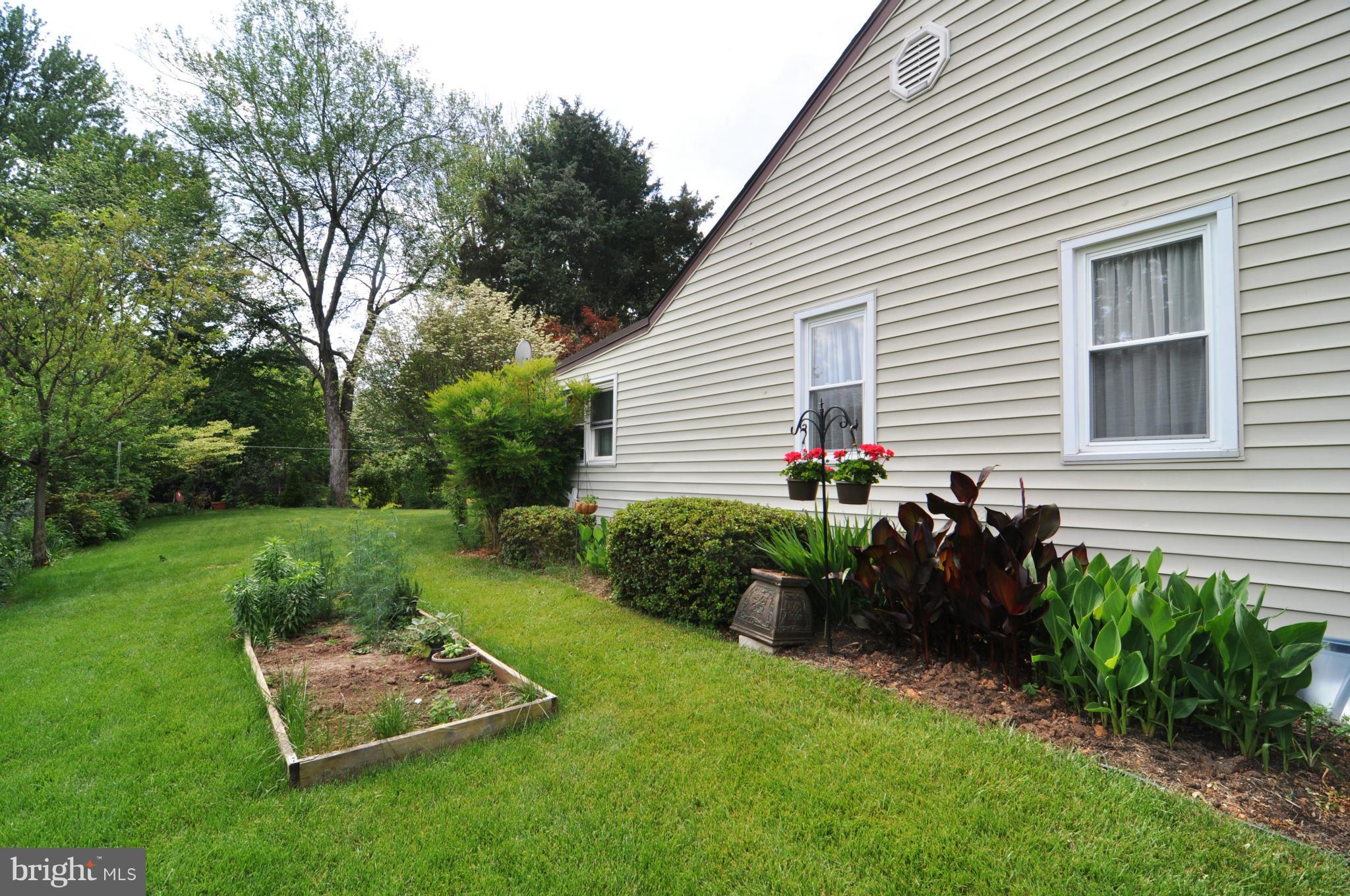 1926 Griffith Road Falls Church, VA 22043 - Photo 25 of 29 Exterior (General)