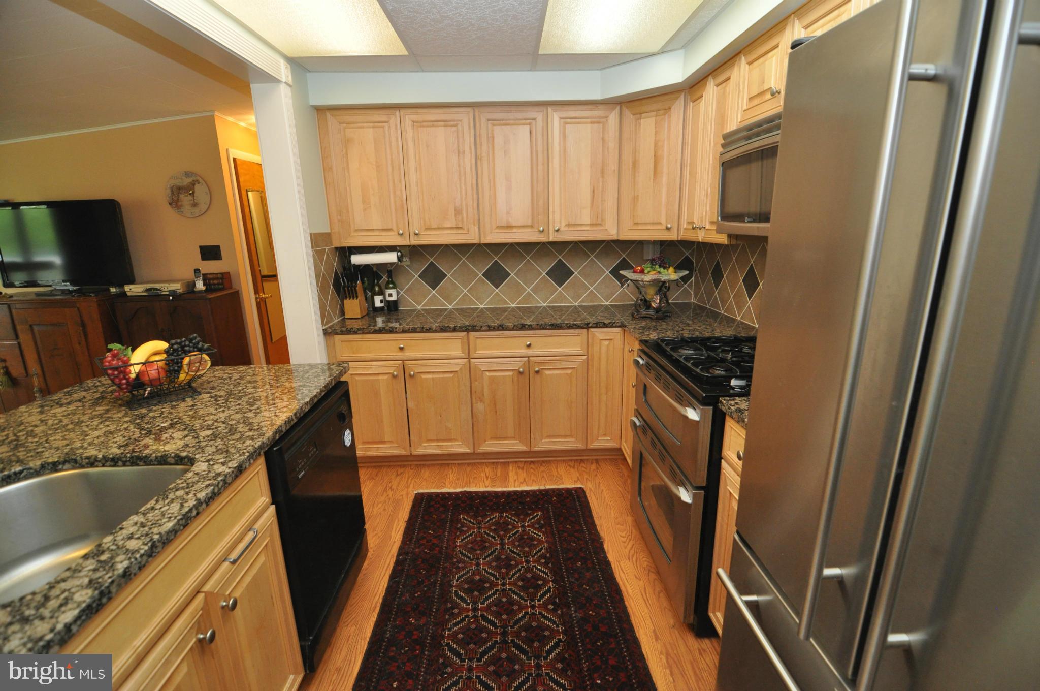 1926 Griffith Road Falls Church, VA 22043 - Photo 9 of 29 Kitchen