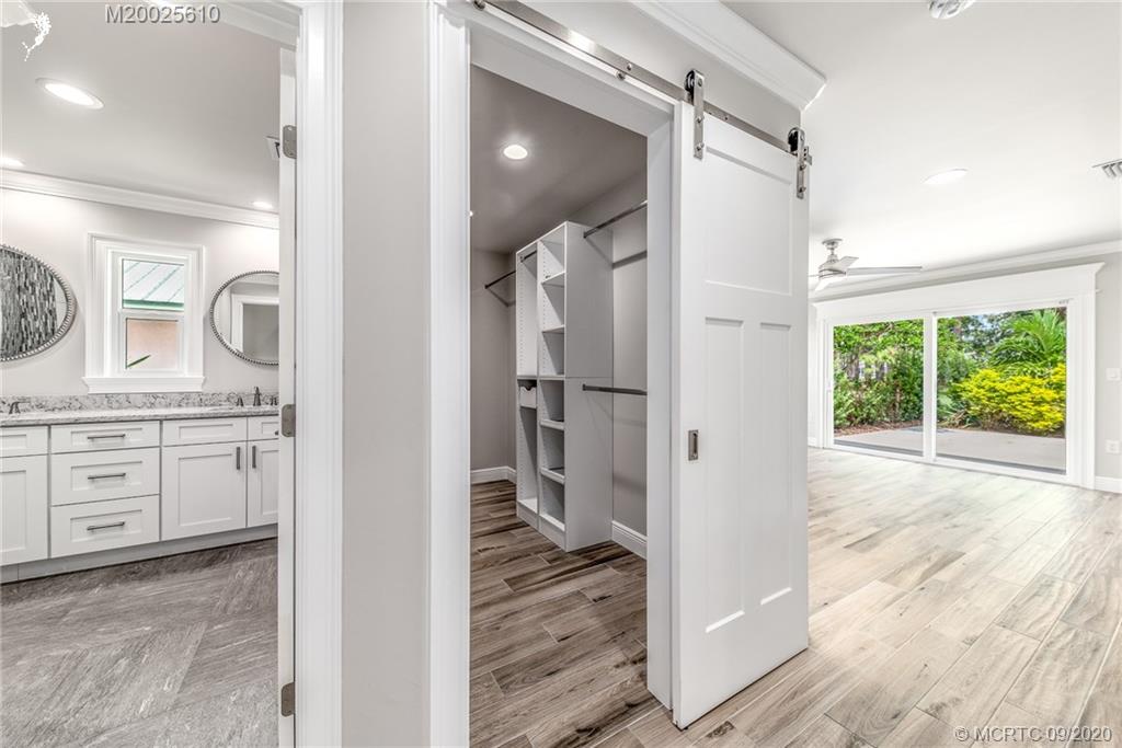 2227 Southwest Oak Ridge Road Palm City, FL 34990 - Photo 12 of 25 Gallery Image 12