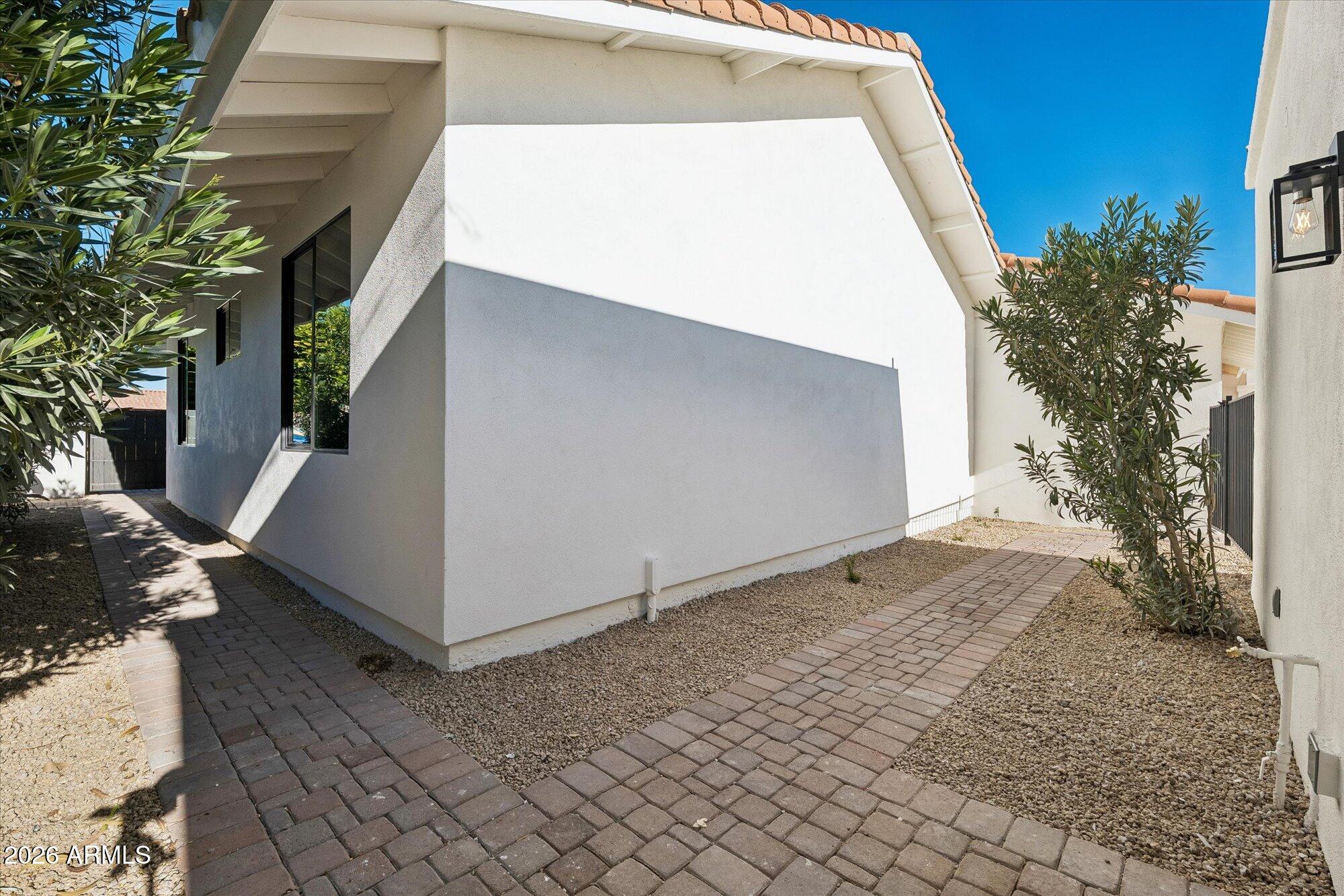 5861 East St John Road Scottsdale, AZ 85254 - Photo 54 of 60 a view of a house with a window
