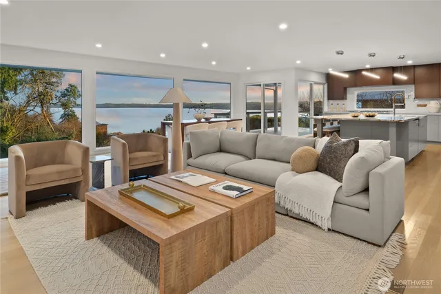 $1,850,000 | 2222 Old Port Court Northwest, Olympia, WA 98502