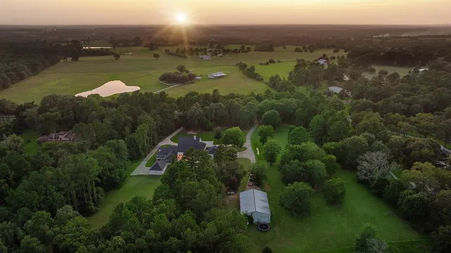 $2,250,000 | 1817 St Beulah Chapel Road, Montgomery, TX 77316