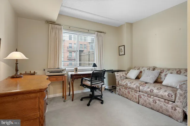 $345,000 | 24 Courthouse Square, Unit 105, Rockville, MD 20850