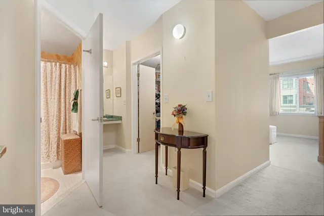 $345,000 | 24 Courthouse Square, Unit 105, Rockville, MD 20850