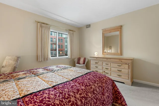 $345,000 | 24 Courthouse Square, Unit 105, Rockville, MD 20850