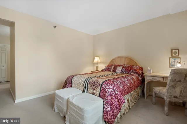 $345,000 | 24 Courthouse Square, Unit 105, Rockville, MD 20850