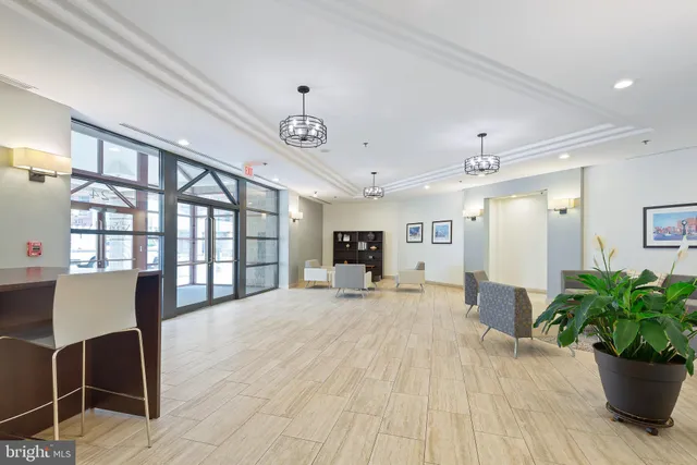 $345,000 | 24 Courthouse Square, Unit 105, Rockville, MD 20850