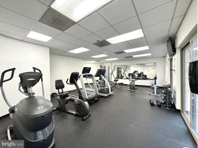 $345,000 | 24 Courthouse Square, Unit 105, Rockville, MD 20850