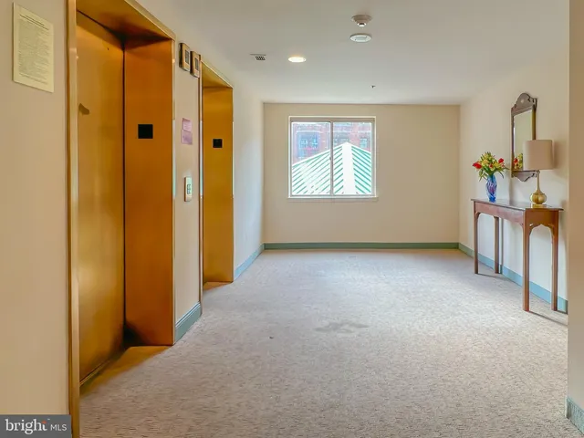 $345,000 | 24 Courthouse Square, Unit 105, Rockville, MD 20850