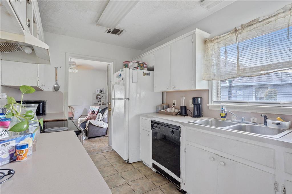 3700 Ohio Street Lake Charles, LA 70607 - Photo 5 of 13