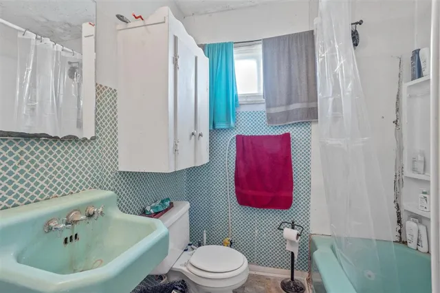 $99,000 | 3700 Ohio Street, Lake Charles, LA 70607