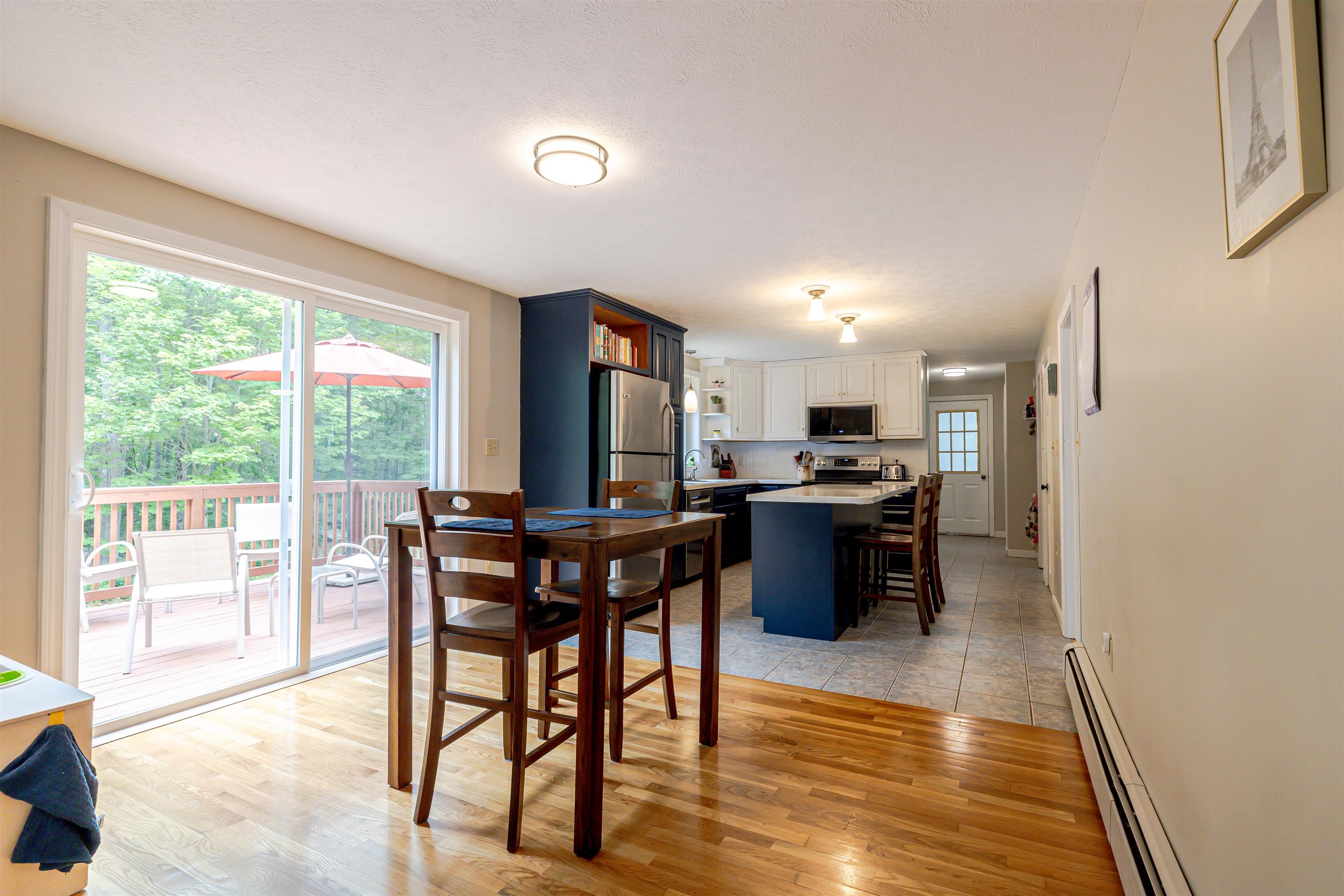 39 Lantern Lane Hooksett, NH 03106 - Photo 12 of 60