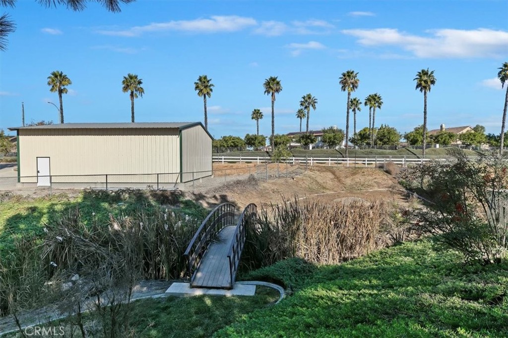 18590 Roberts Road Riverside, CA 92508 - Photo 51 of 66 a view of a outdoor space