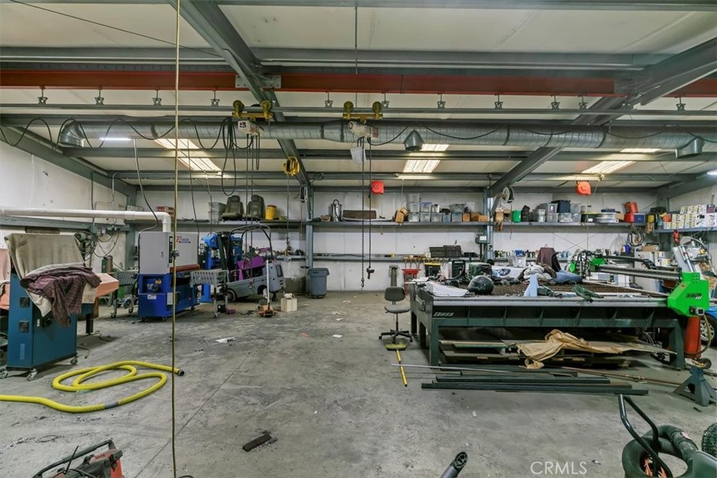 18590 Roberts Road Riverside, CA 92508 - Photo 56 of 66 Workshop 60 x 40