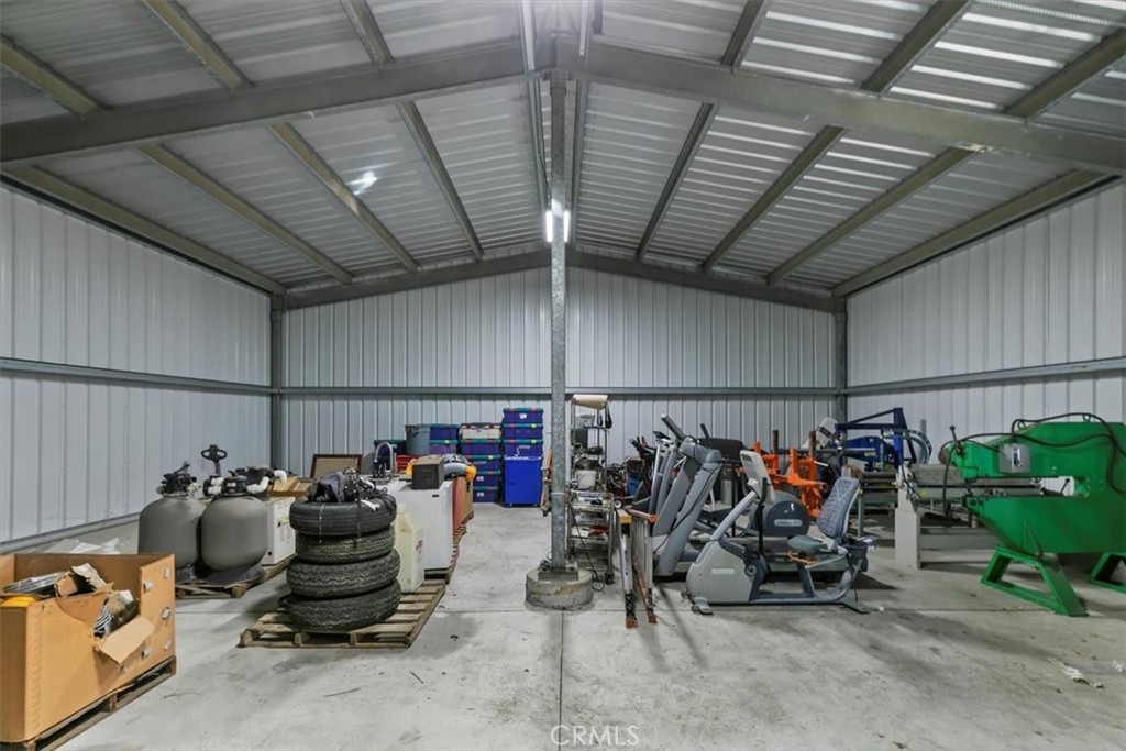 18590 Roberts Road Riverside, CA 92508 - Photo 62 of 66 a view of a room with gym equipment