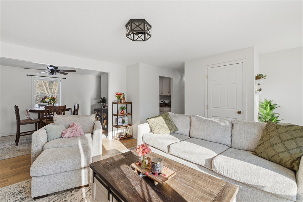 239 Powderhorn Drive Taunton, MA 02780 - Photo 12 of 28