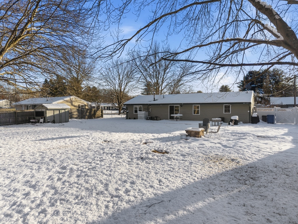 239 Powderhorn Drive Taunton, MA 02780 - Photo 2 of 28