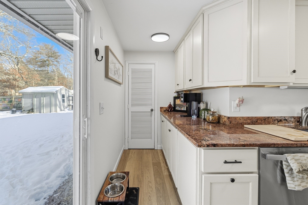 239 Powderhorn Drive Taunton, MA 02780 - Photo 7 of 28