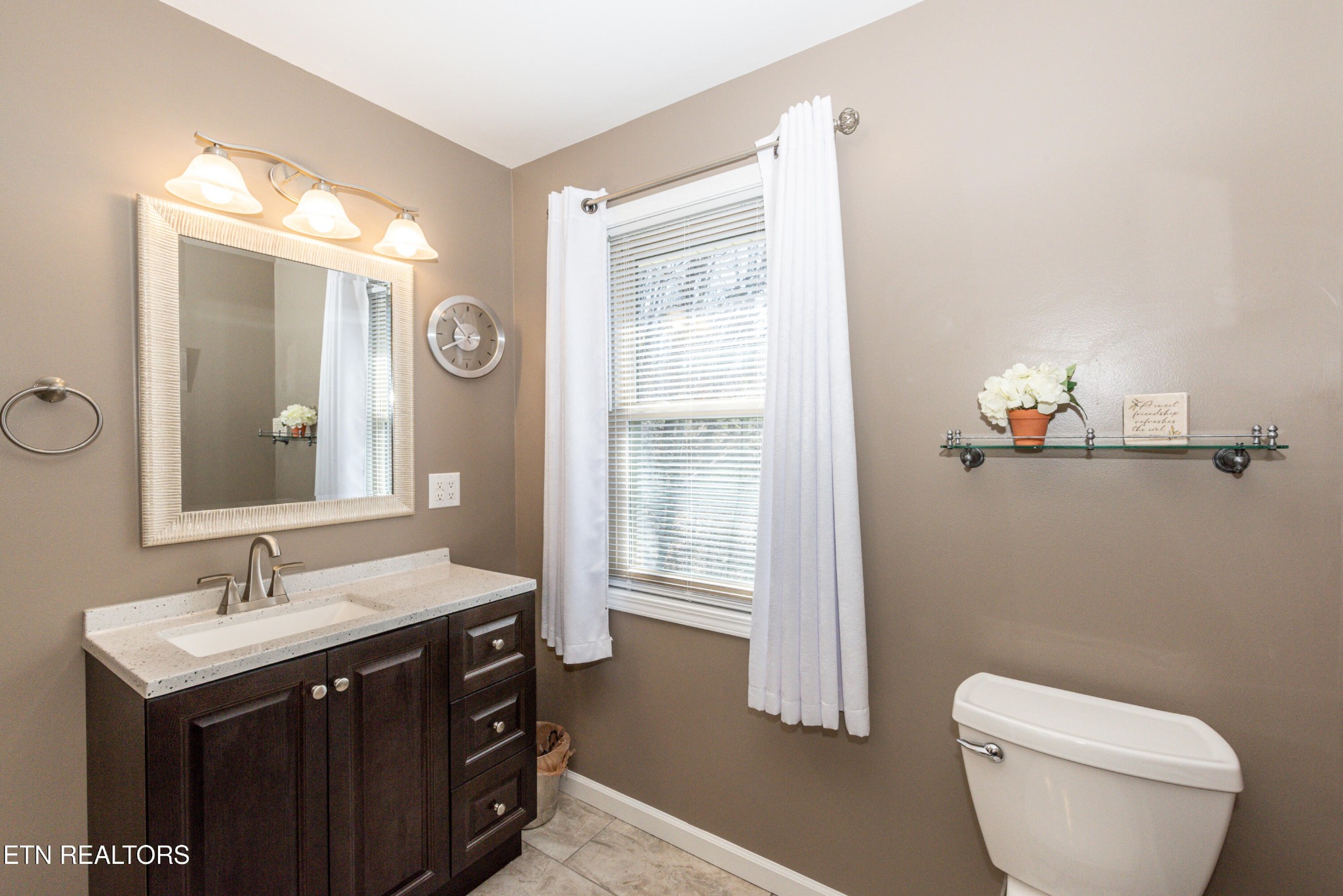 2201 Applewood Road Sevierville, TN 37862 - Photo 34 of 59 Gallery Image 34