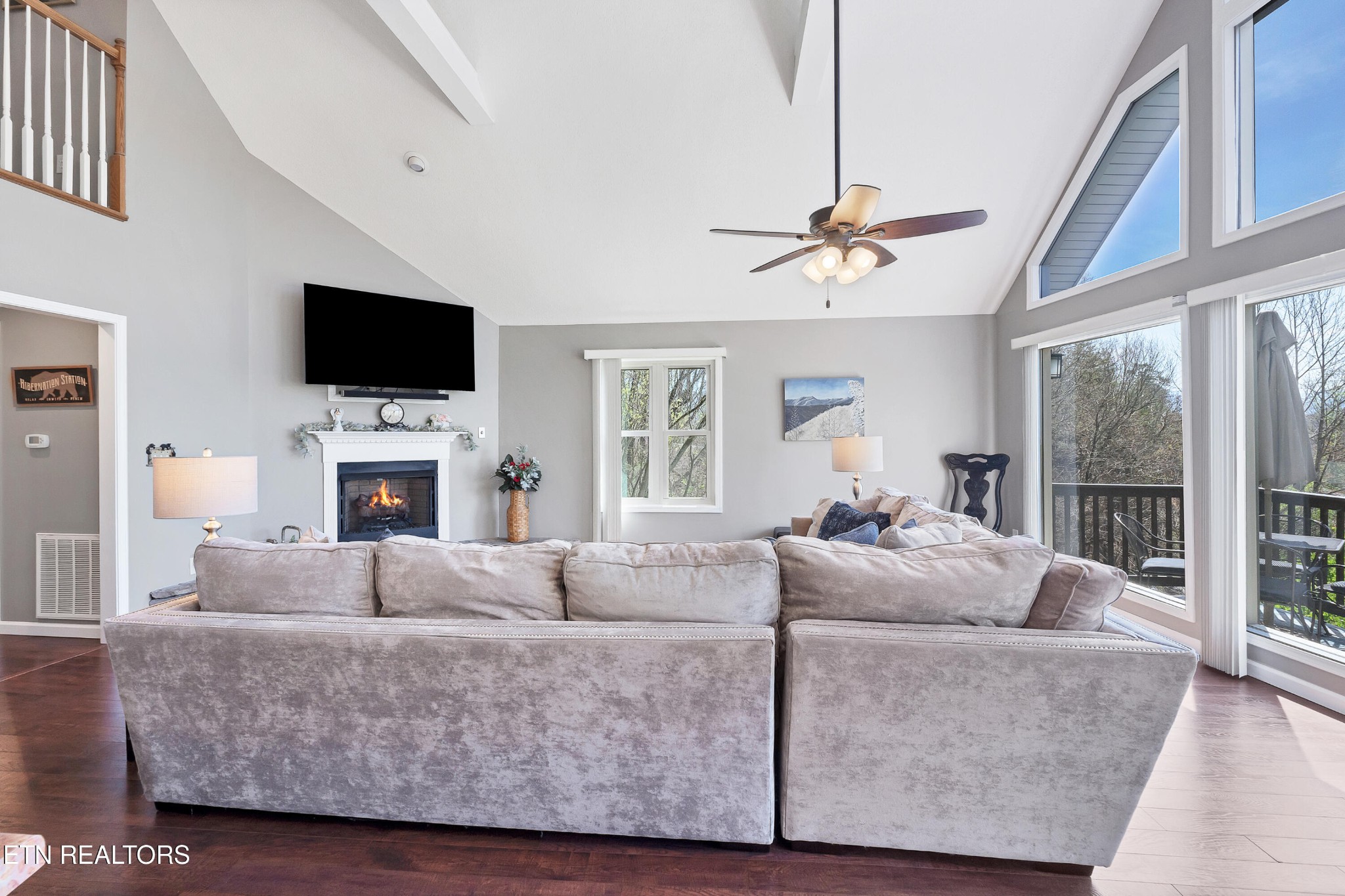 2201 Applewood Road Sevierville, TN 37862 - Photo 9 of 59 Gallery Image 9