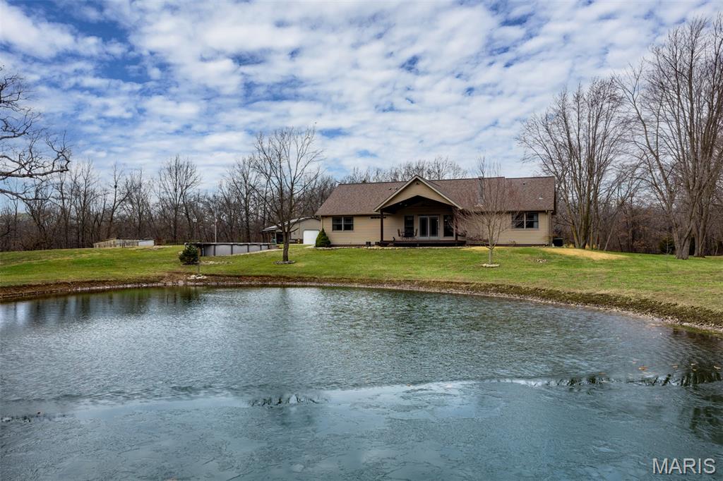 14982 Fremont Road Gillespie, IL 62033 - Photo 16 of 57