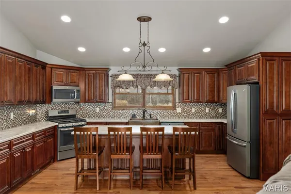 $599,000 | 14982 Fremont Road, Gillespie, IL 62033