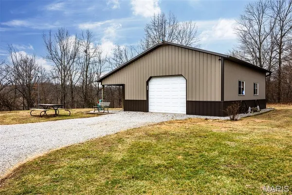 $599,000 | 14982 Fremont Road, Gillespie, IL 62033